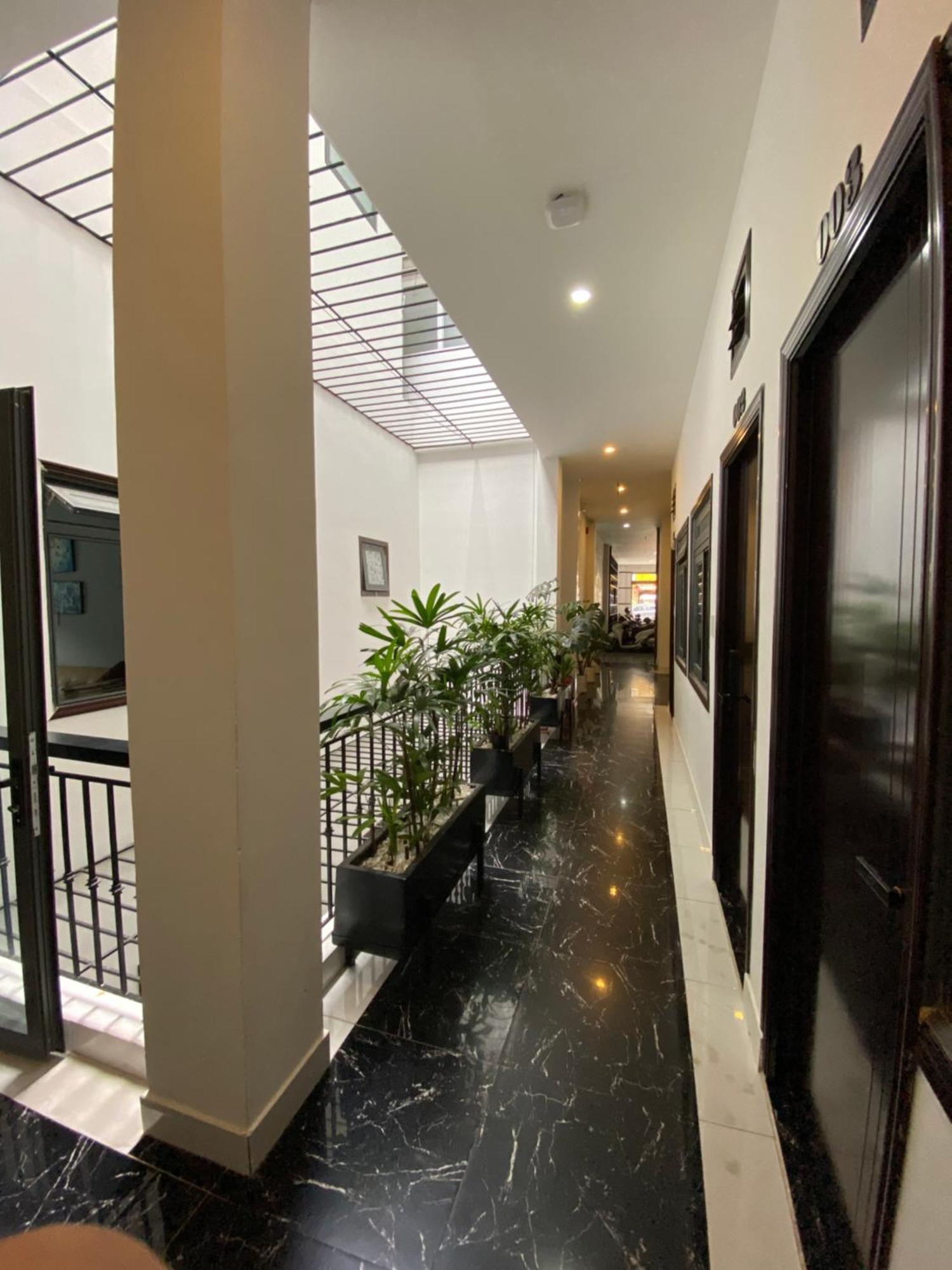 Hotel Apartments Dalat Екстериор снимка
